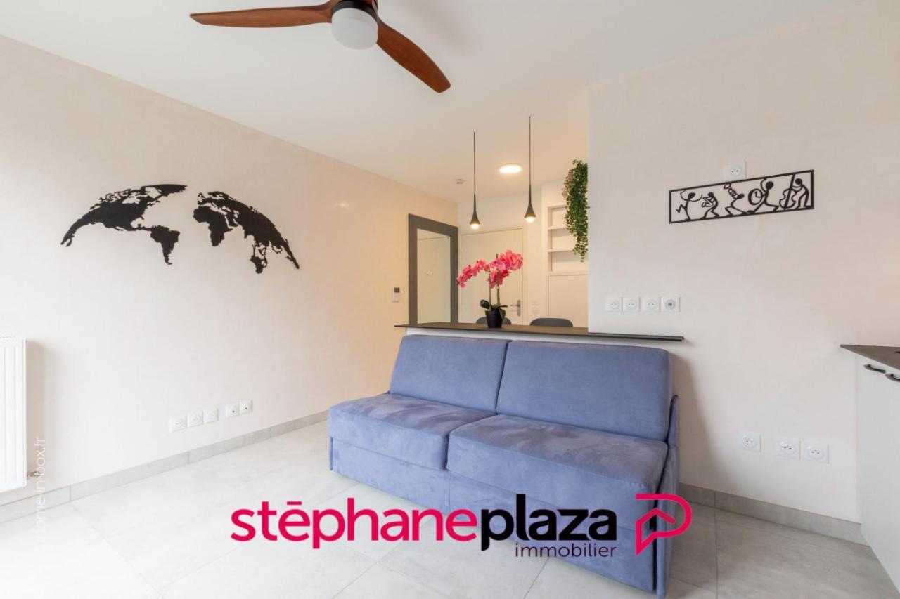 Plaza Parc 02 Montévrain Exterior photo